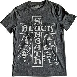 Black Sabbath Graphic Print T-Shirt Punk Metal Rock Band Gothic Gray Size M NWOT